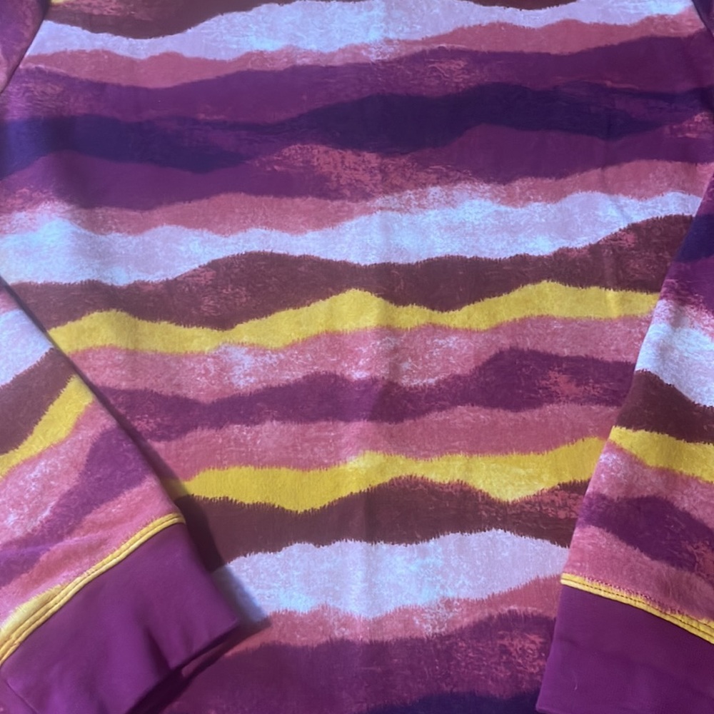 Lands End Sweatshirt - Picture 2 of 6